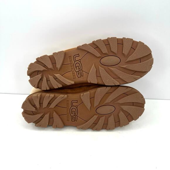 UGG men’s lug Eva sole shearling leather boots booties - Picture 7 of 9